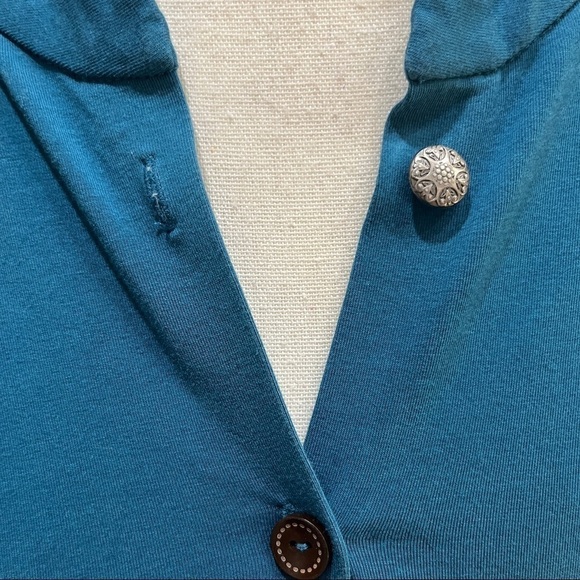 Soft Surroundings Teal Blue Button Down Top w/Pockets Sz XS - Picture 8 of 9